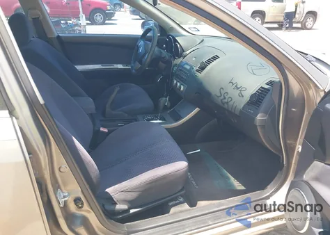 2005 Nissan Altima 2.5 S z USA, uszkodzony, nr VIN 1N4AL11D55C178081